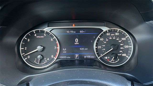 Used 2025 Nissan Altima 2.5 SV image 30