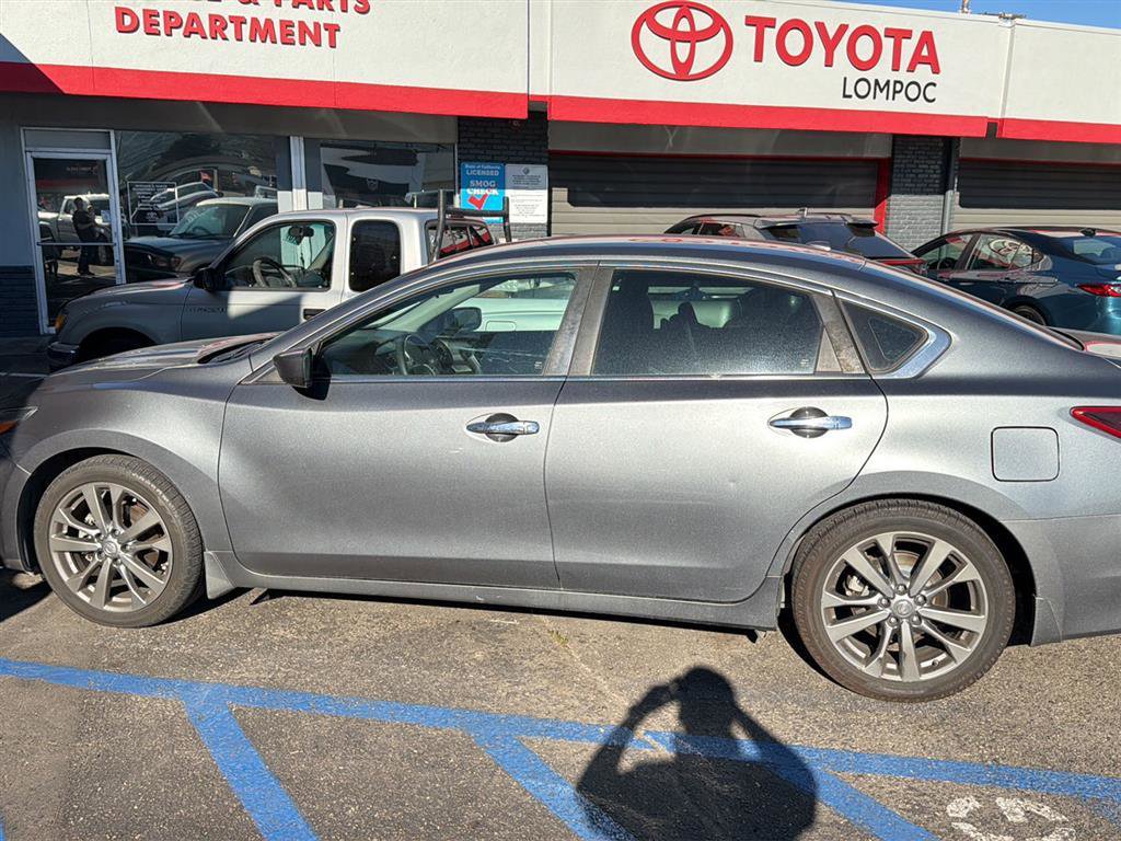 Used 2018 Nissan Altima 2.5 SR w/ SR Special Edition image 2