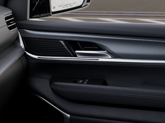 New 2026 Jeep Grand Wagoneer 2WD image 25