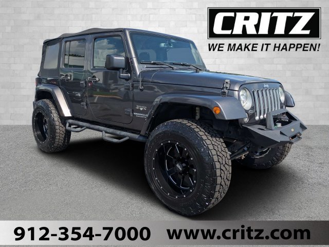 Used 2017 Jeep Wrangler Unlimited Sahara w/ Connectivity Group