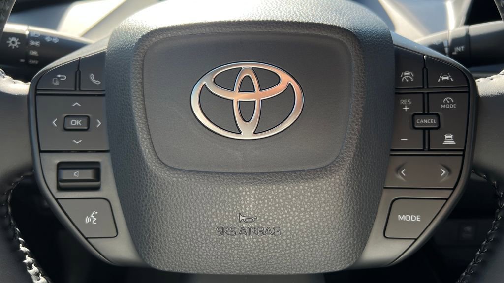 New 2026 Toyota Prius LE FWD image 35