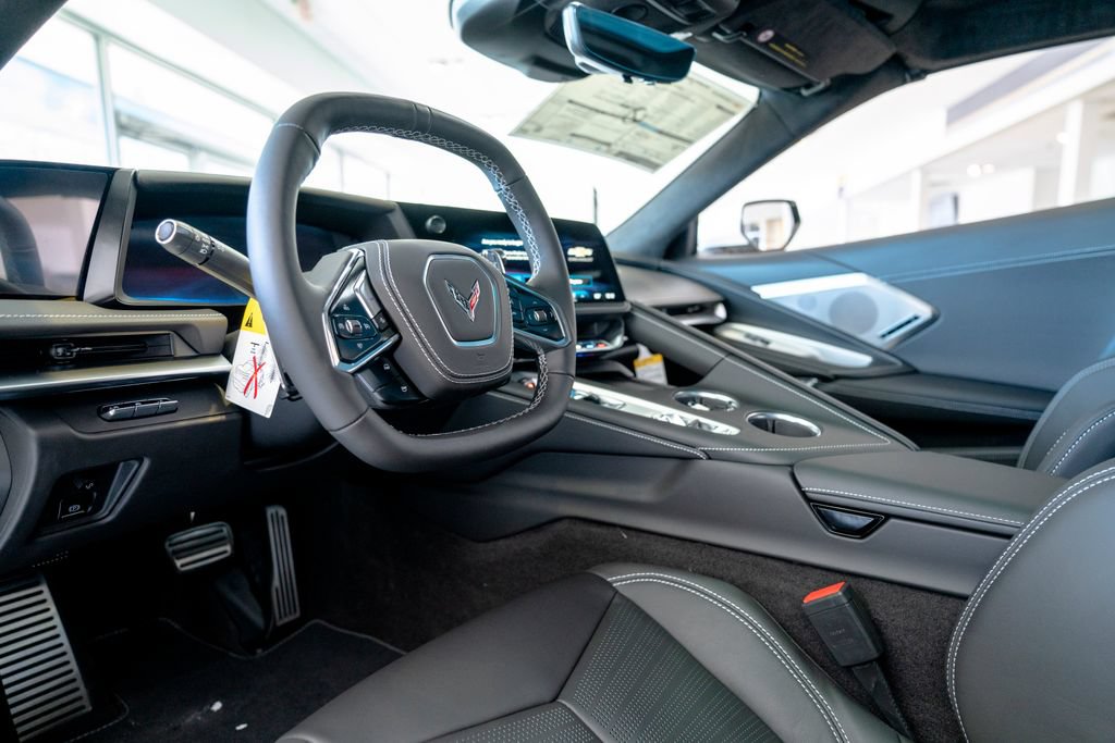 New 2026 Chevrolet Corvette Stingray Premium Cpe w/ Z51 Performance Package RWD image 4