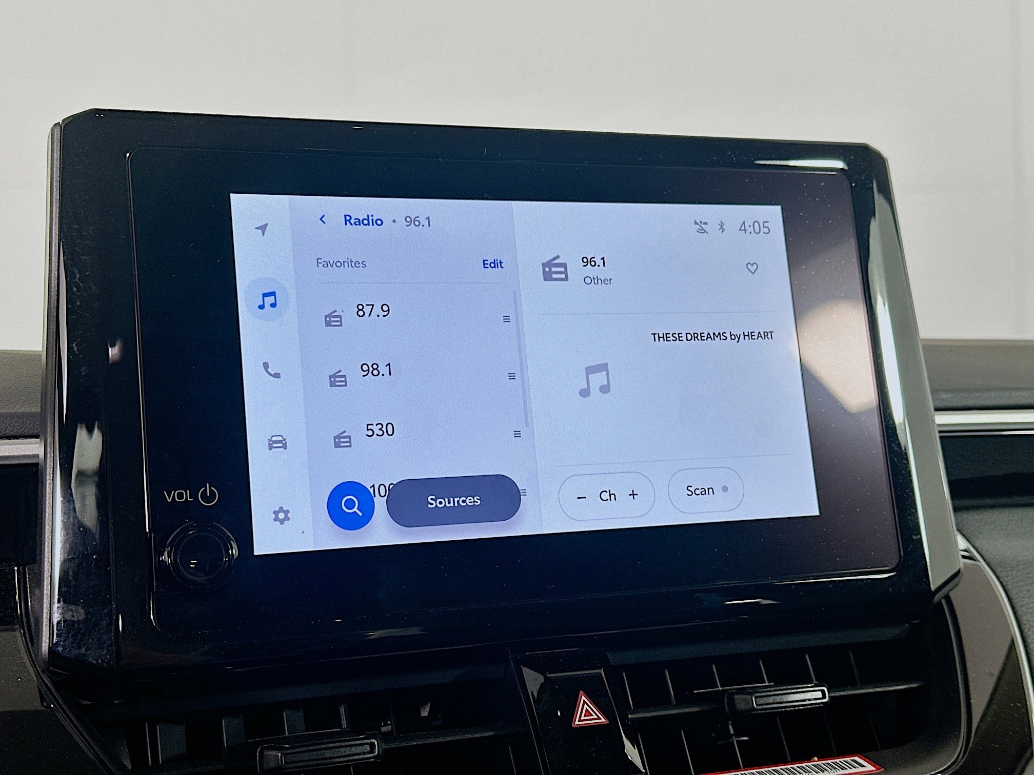 Used 2026 Toyota Corolla LE FWD image 21