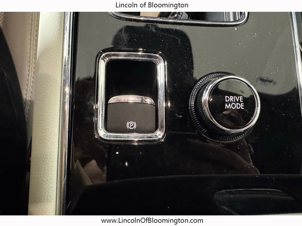 New 2026 Lincoln Aviator Black Label w/ Dynamic Handling Package image 56