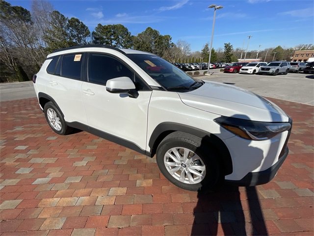 Used 2023 Toyota Corolla Cross LE image 24