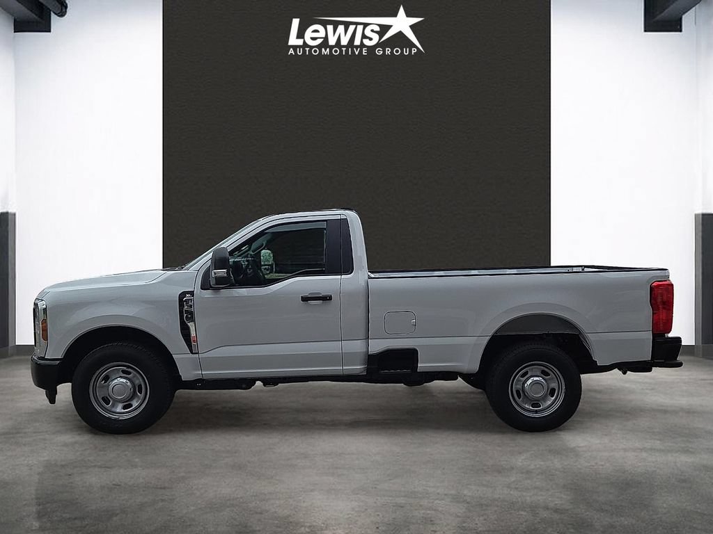 New 2025 Ford F350 XL RWD image 3