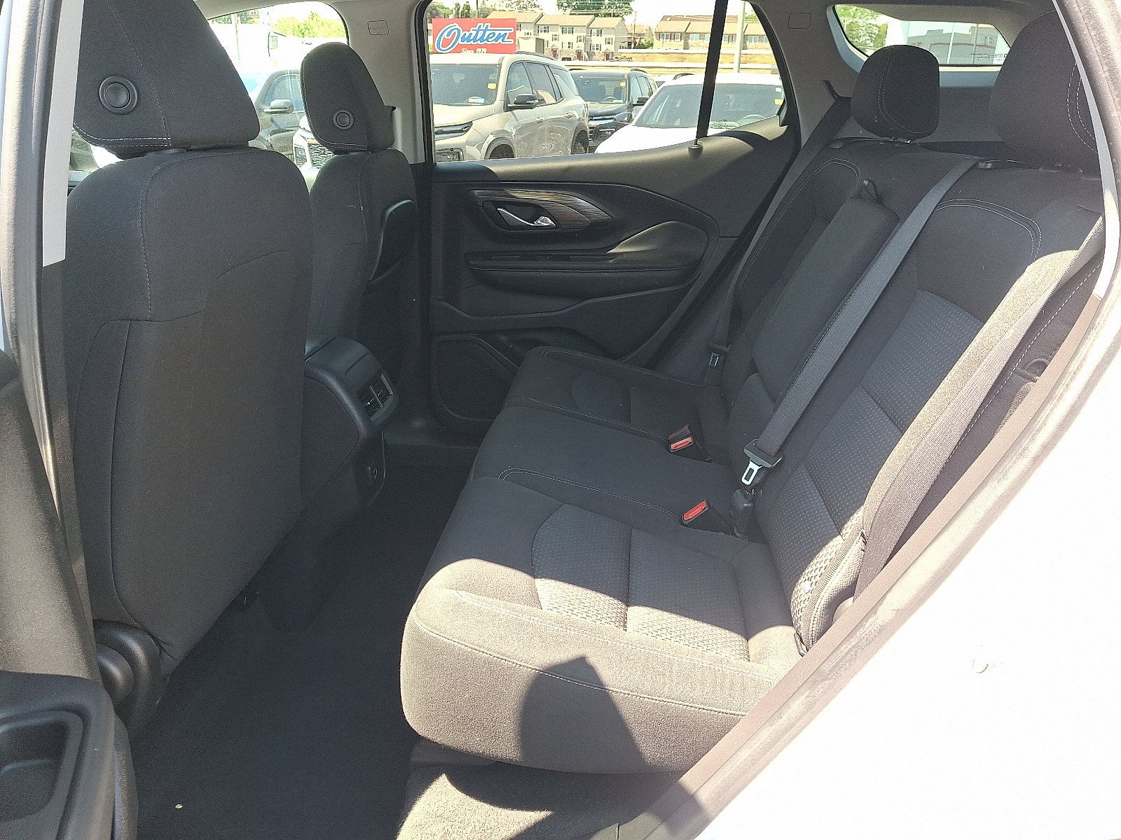 Used 2023 GMC Terrain SLE w/ Elevation Edition AWD/4WD image 11