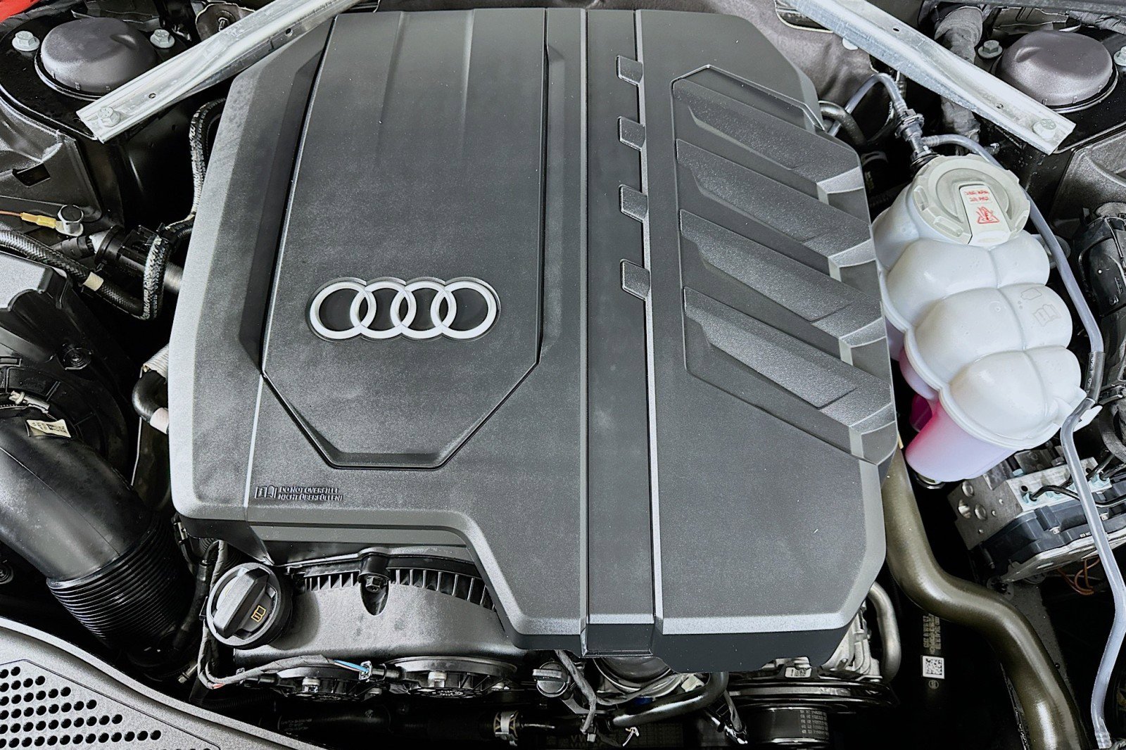 Used 2024 Audi A4 2.0T Premium AWD/4WD image 13