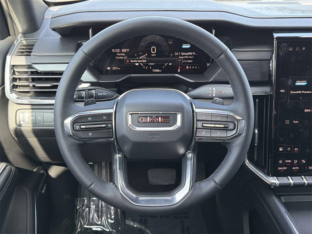 Used 2025 GMC Acadia Elevation image 7