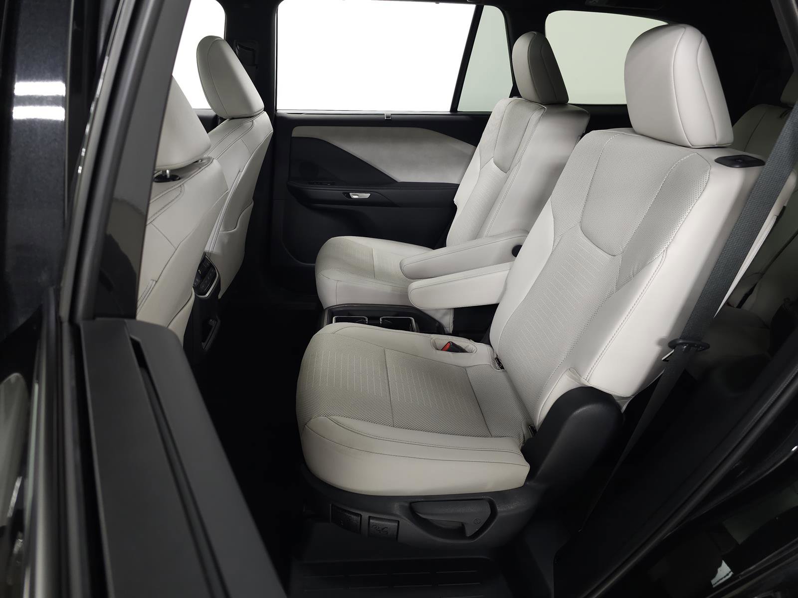 Used 2025 Lexus TX 350 AWD image 33