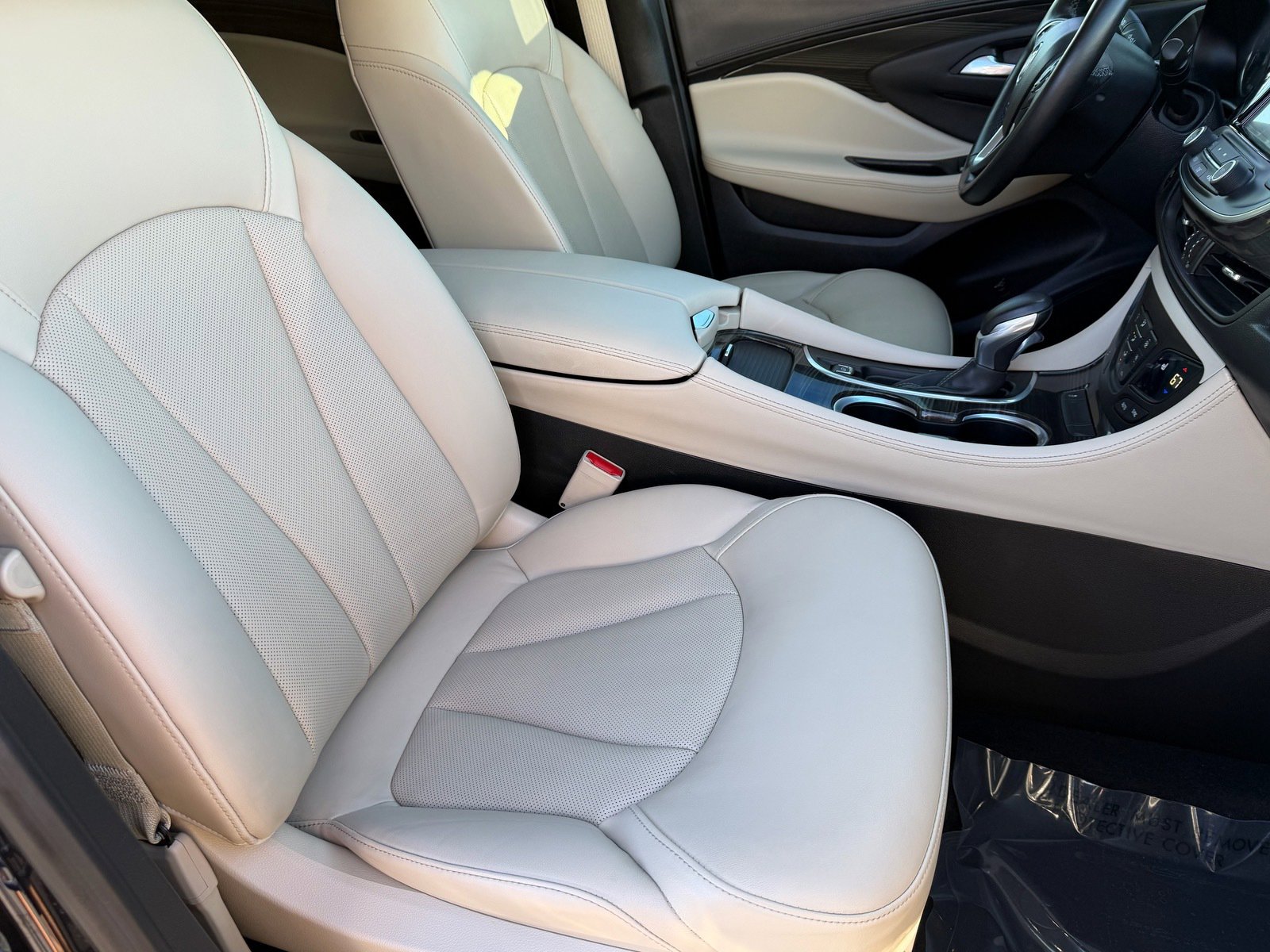 Used 2020 Buick Envision Premium w/ LPO, Active Package image 10