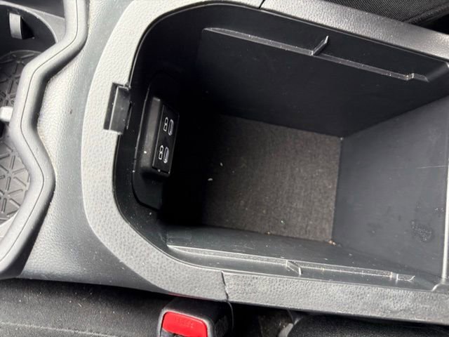 Used 2025 Toyota RAV4 XLE image 20