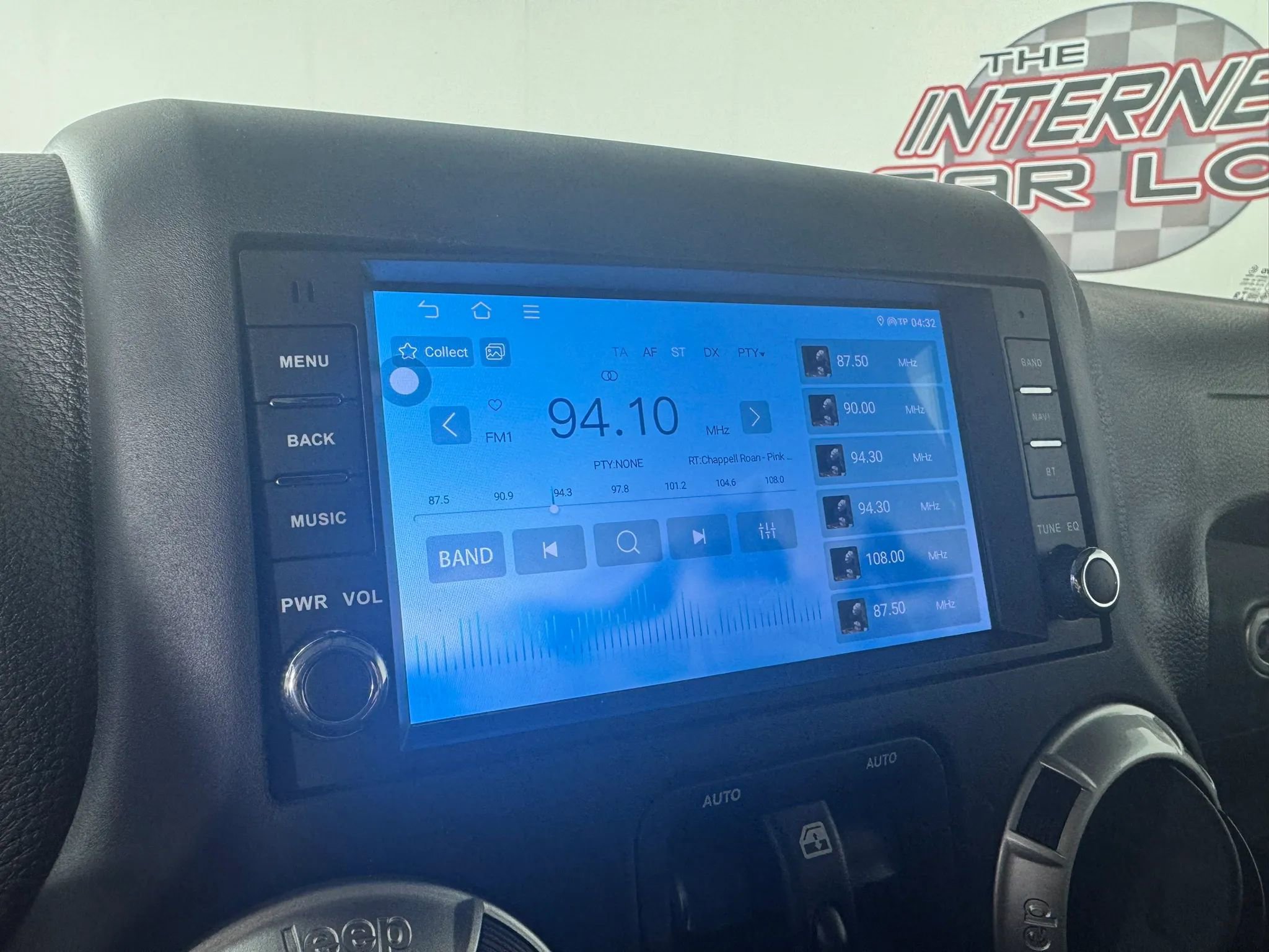 Used 2016 Jeep Wrangler Unlimited Rubicon AWD/4WD image 17