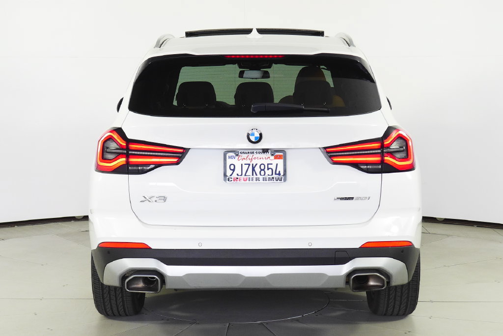 Used 2024 BMW X3 sDrive30i w/ Convenience Package RWD image 8