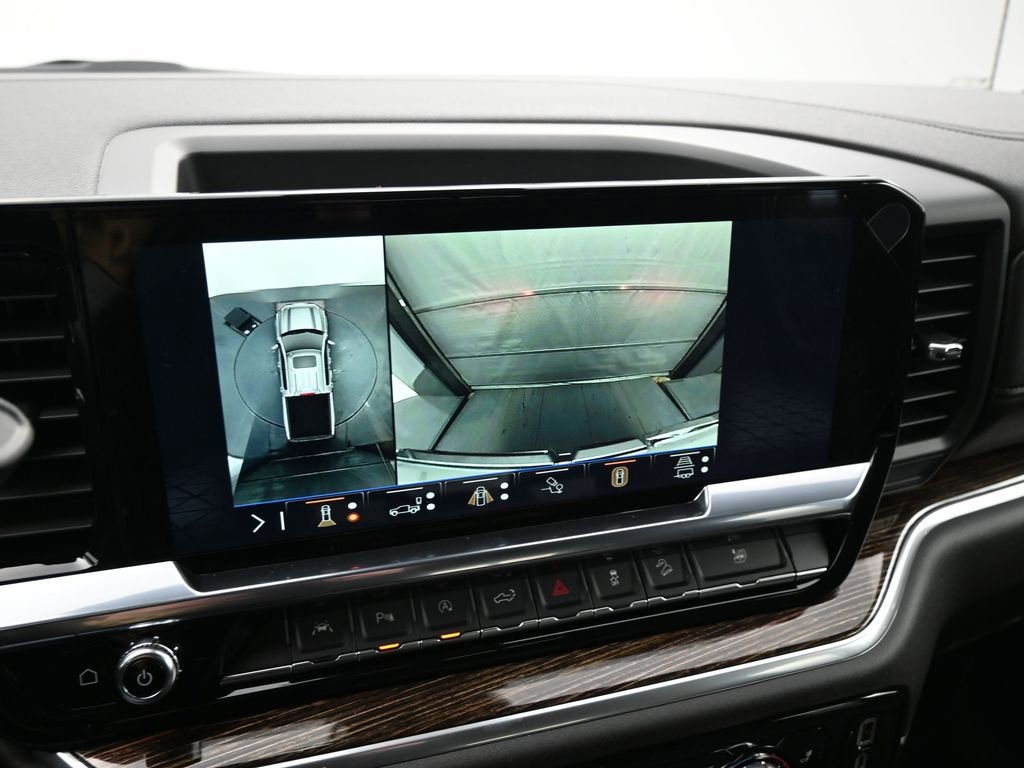 New 2026 GMC Sierra 1500 SLE image 15