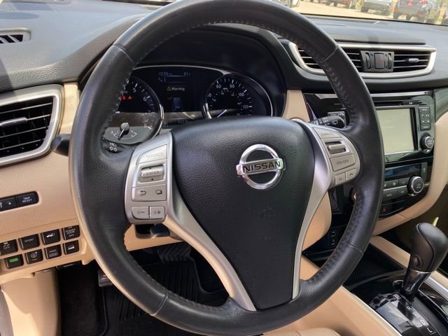 Used 2016 Nissan Rogue SL w/ SL Premium Package AWD/4WD image 12