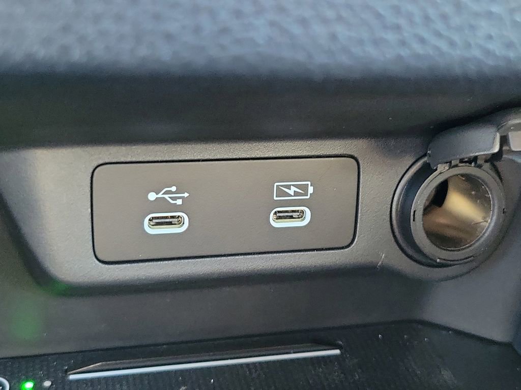 Certified 2025 Acura ADX Base image 30