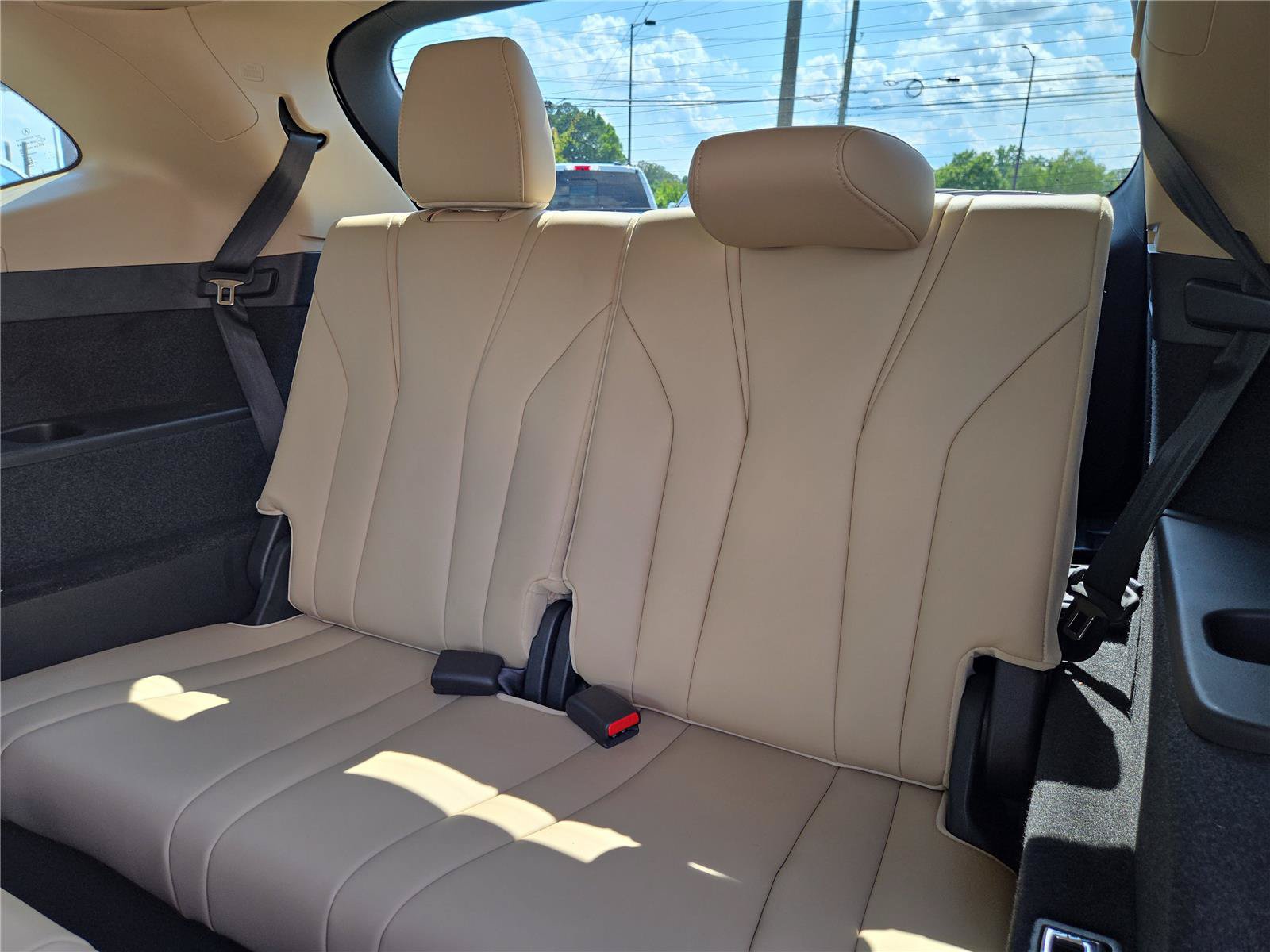 Used 2023 Acura MDX w/ Technology Package FWD image 14