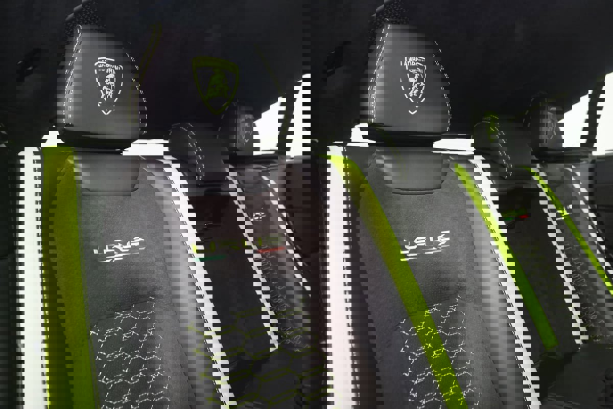 Used 2022 Lamborghini Urus image 20