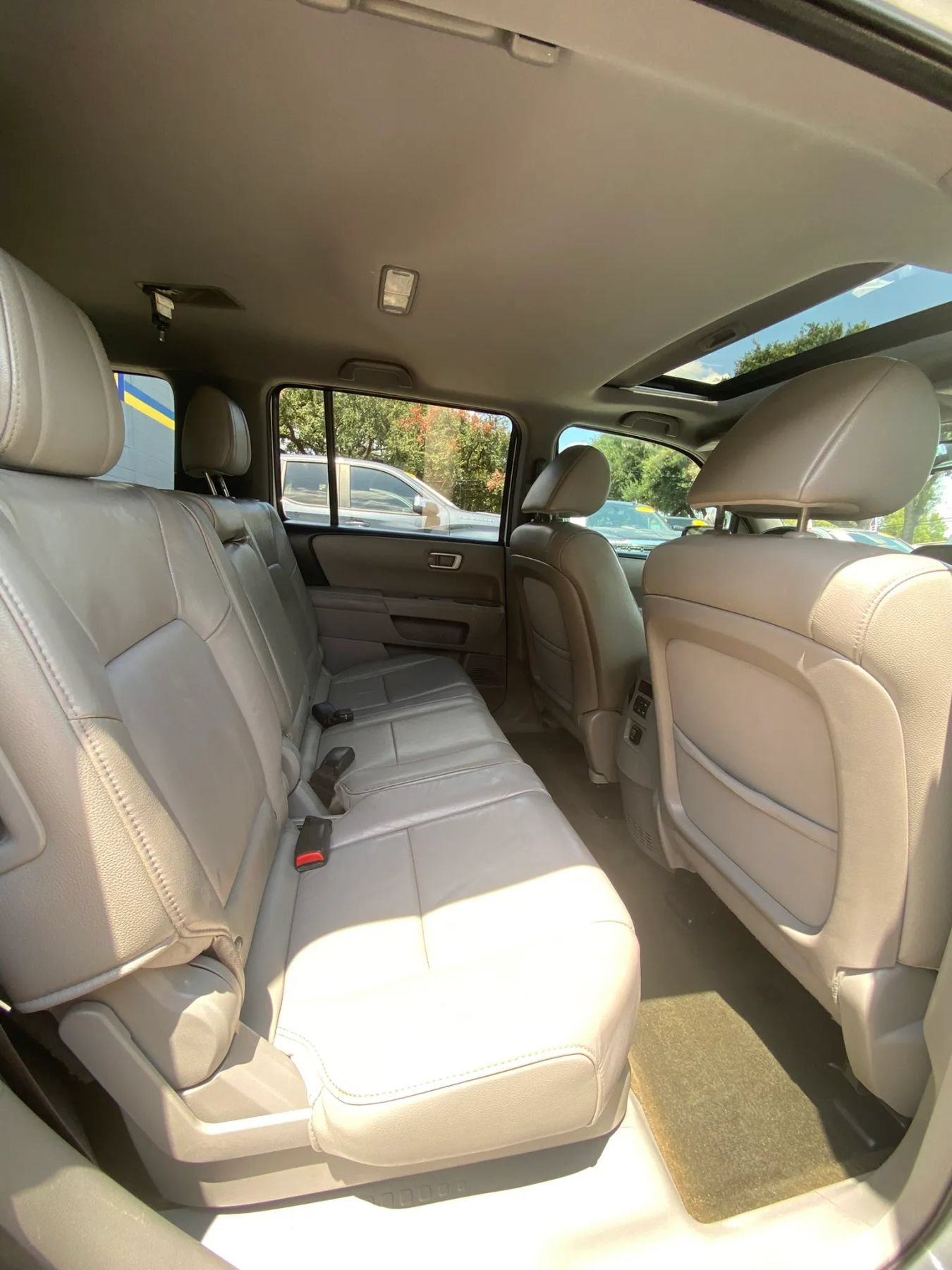 Used 2015 Honda Pilot EX-L image 16