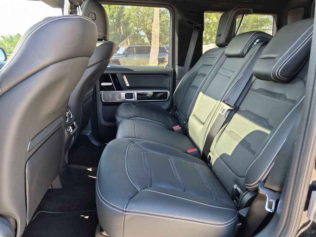 Used 2027 Mercedes-Benz G 63 AMG 4MATIC image 35