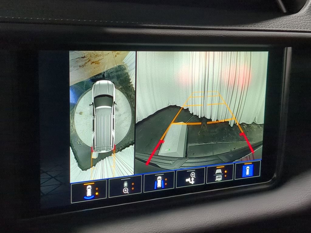 Used 2024 GMC Yukon Denali w/ Max Trailering Package image 44