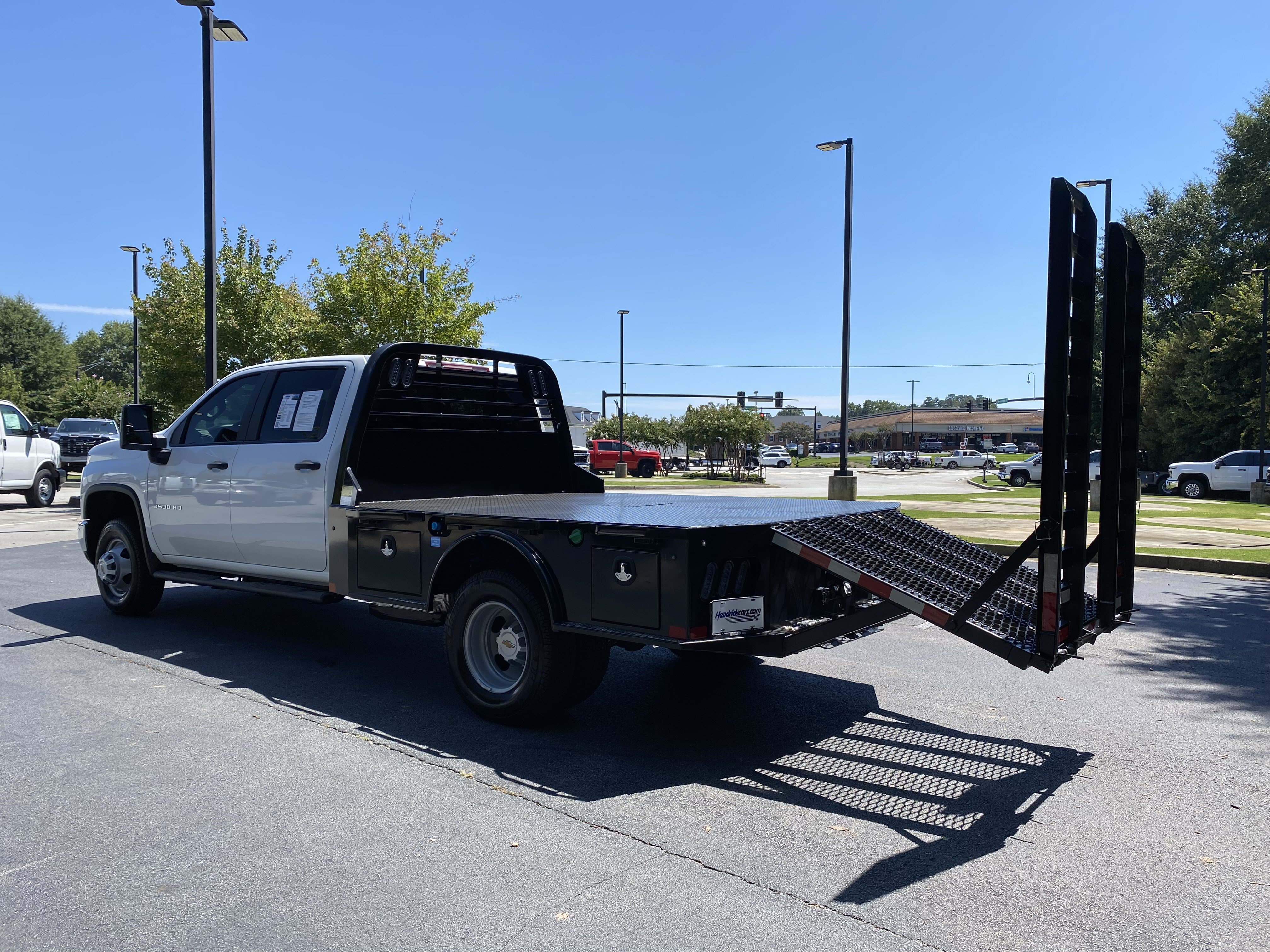 Used 2026 Chevrolet Silverado 3500 W/T w/ WT Convenience Package AWD/4WD image 7
