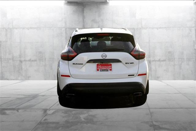 Used 2024 Nissan Murano SV w/ SV Midnight Edition Package image 6