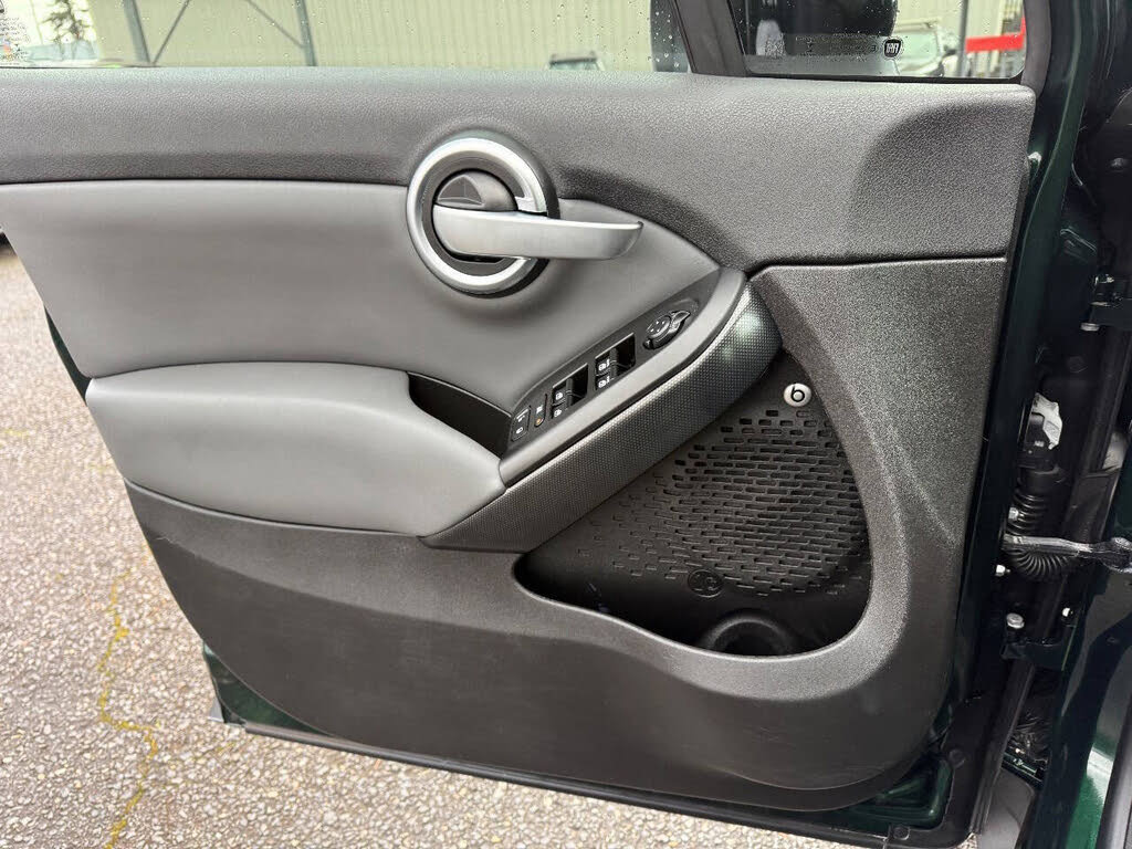 Used 2016 FIAT 500X Easy image 24