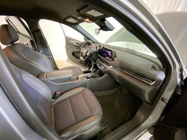 Used 2024 Buick Envista Preferred w/ Convenience I Package image 38