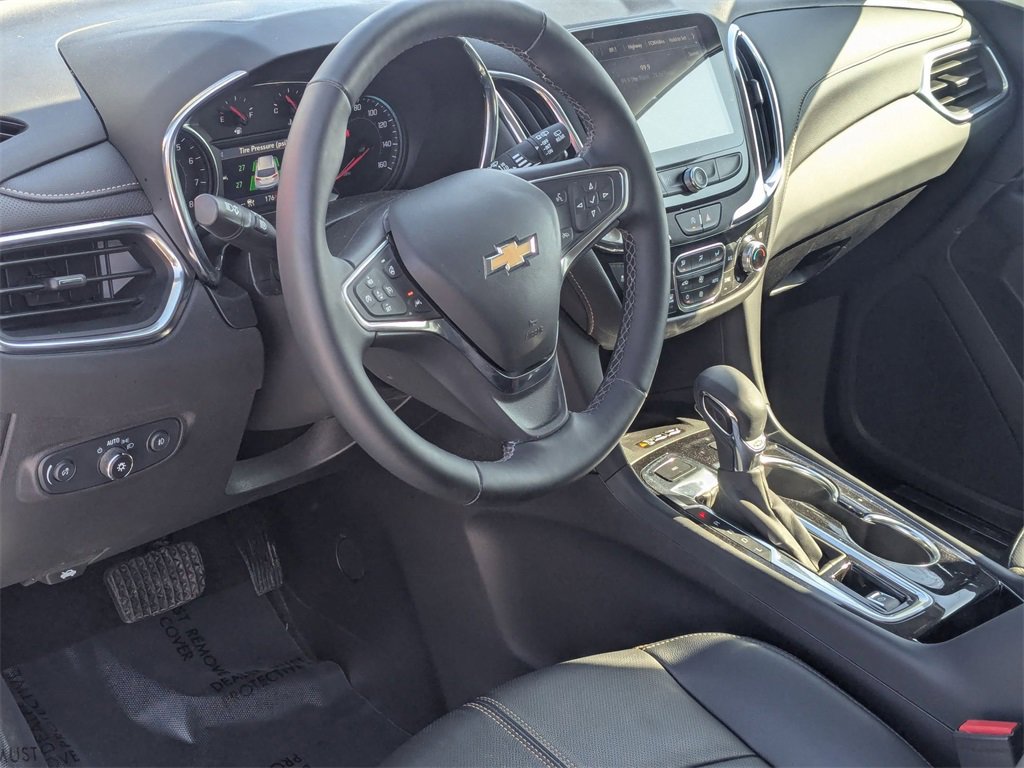 Used 2024 Chevrolet Equinox Premier image 12