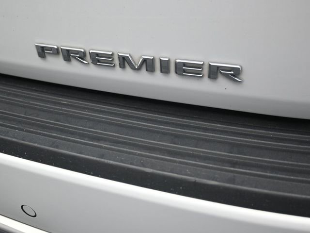 Used 2023 Chevrolet Suburban Premier image 28