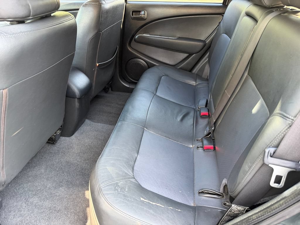 Used 2004 Mitsubishi Outlander XLS FWD image 14