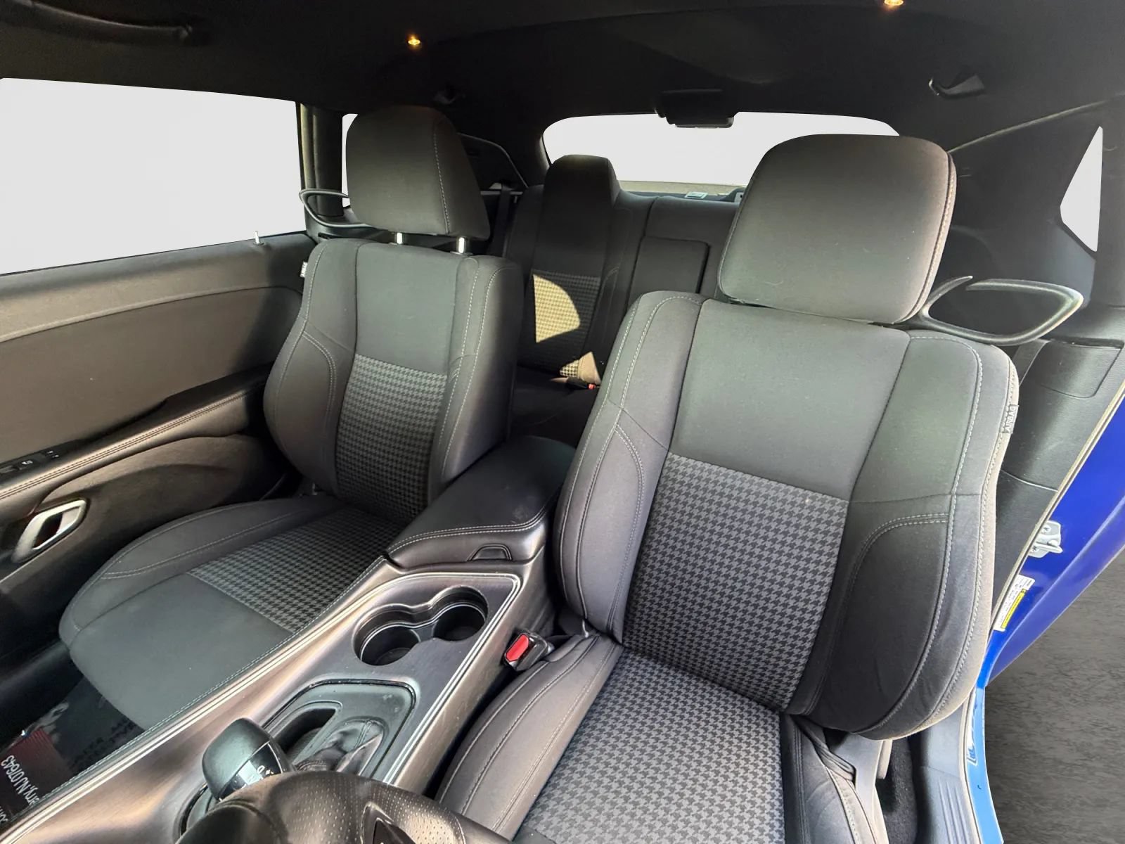 Used 2018 Dodge Challenger R/T RWD image 13