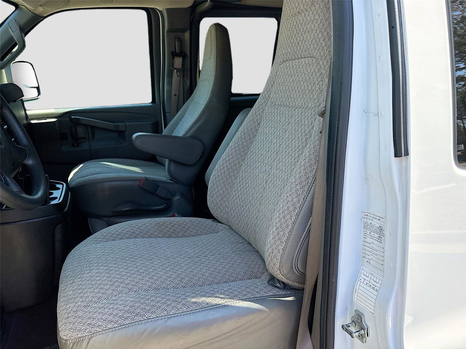 Used 2023 Chevrolet Express 3500 LT w/ LT Preferred Equipment Group image 20