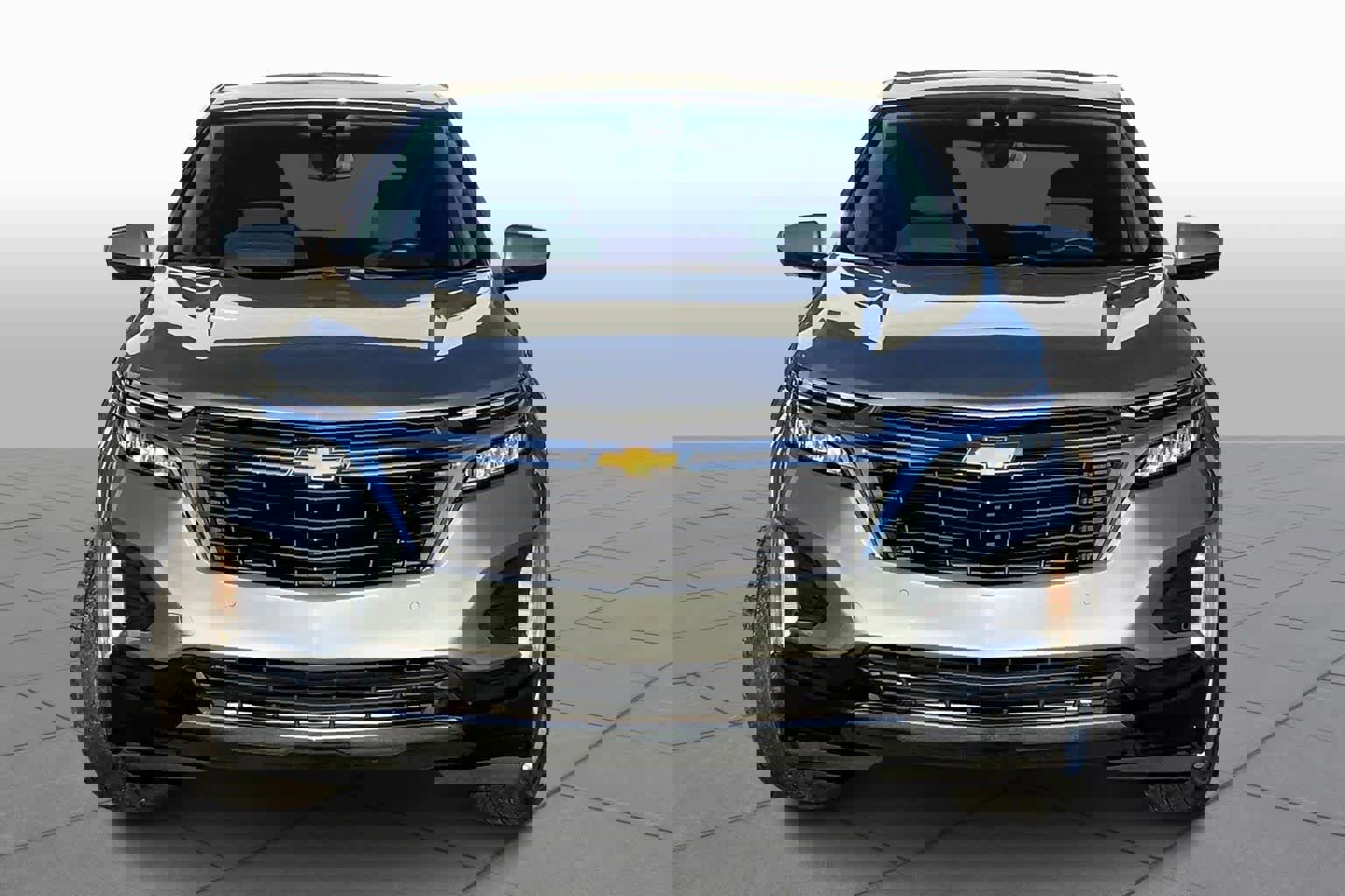 Used 2024 Chevrolet Equinox LT image 3