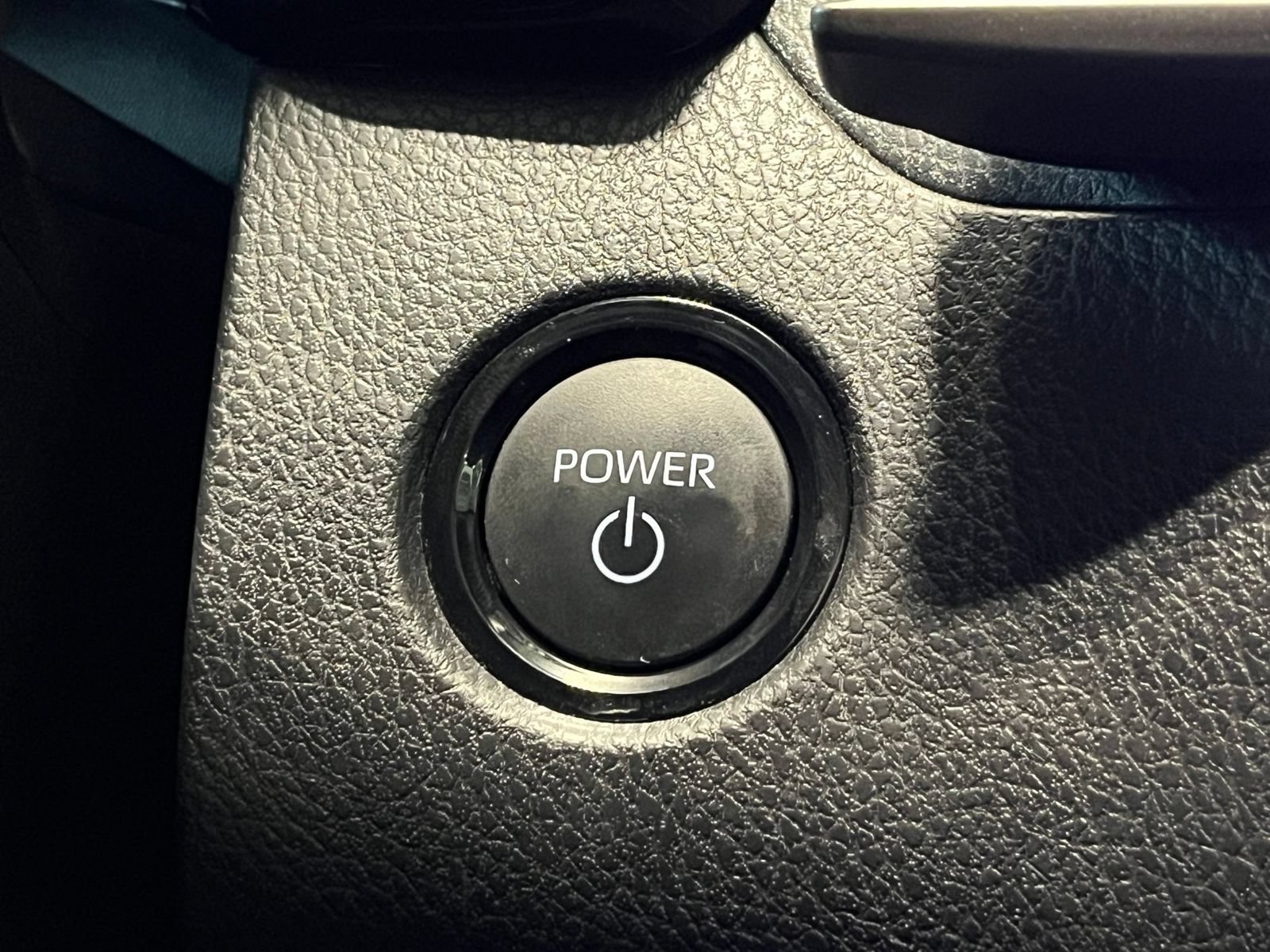 Used 2025 Toyota Camry XSE FWD image 30