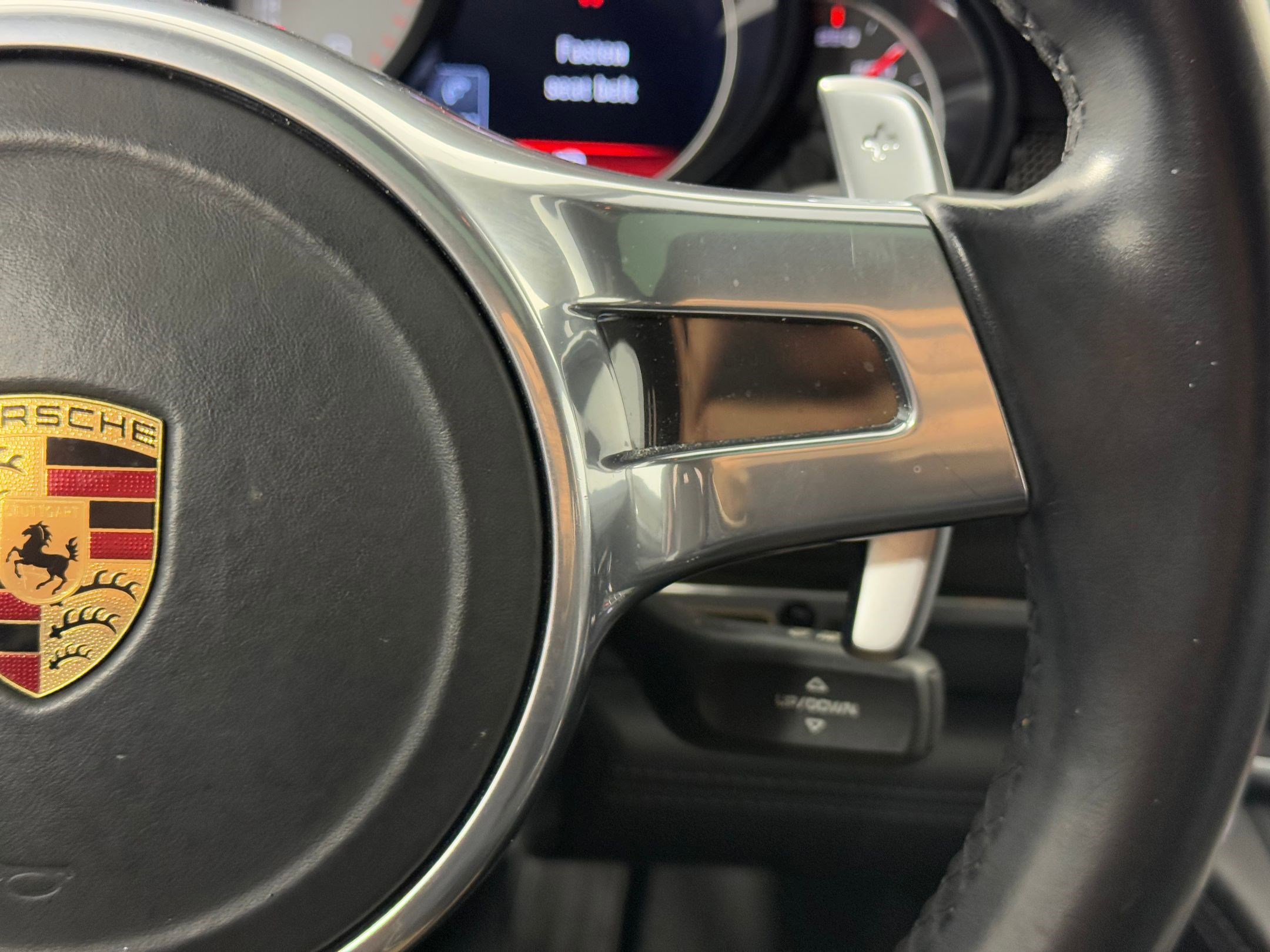 Used 2016 Porsche Panamera GTS image 23