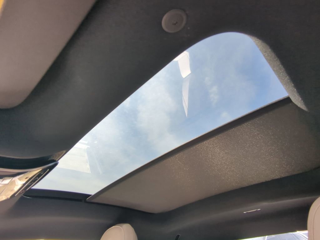 Certified 2024 Mercedes-Benz CLE 300 4MATIC Coupe image 17