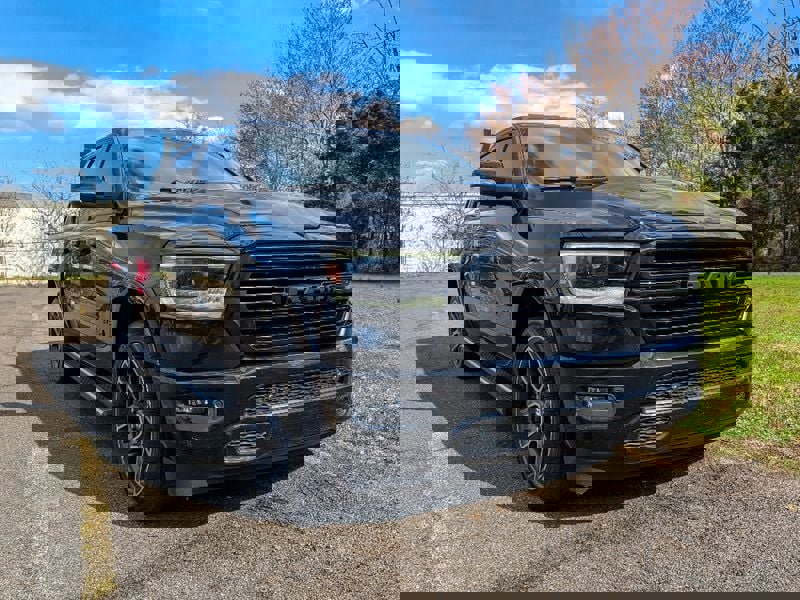 Used 2019 RAM 1500 Laramie image 3