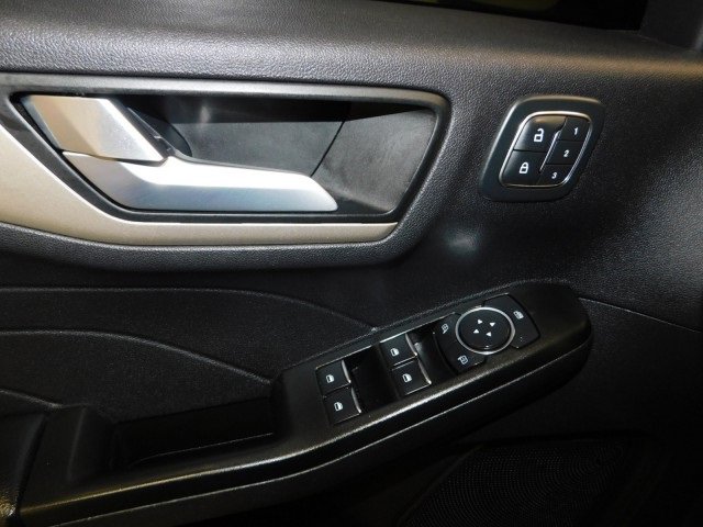 Used 2022 Ford Escape SEL w/ Technology Package image 15