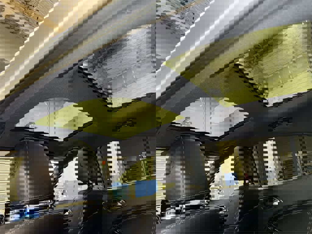 Used 2019 Mercedes-Benz GLA 250 4MATIC image 23