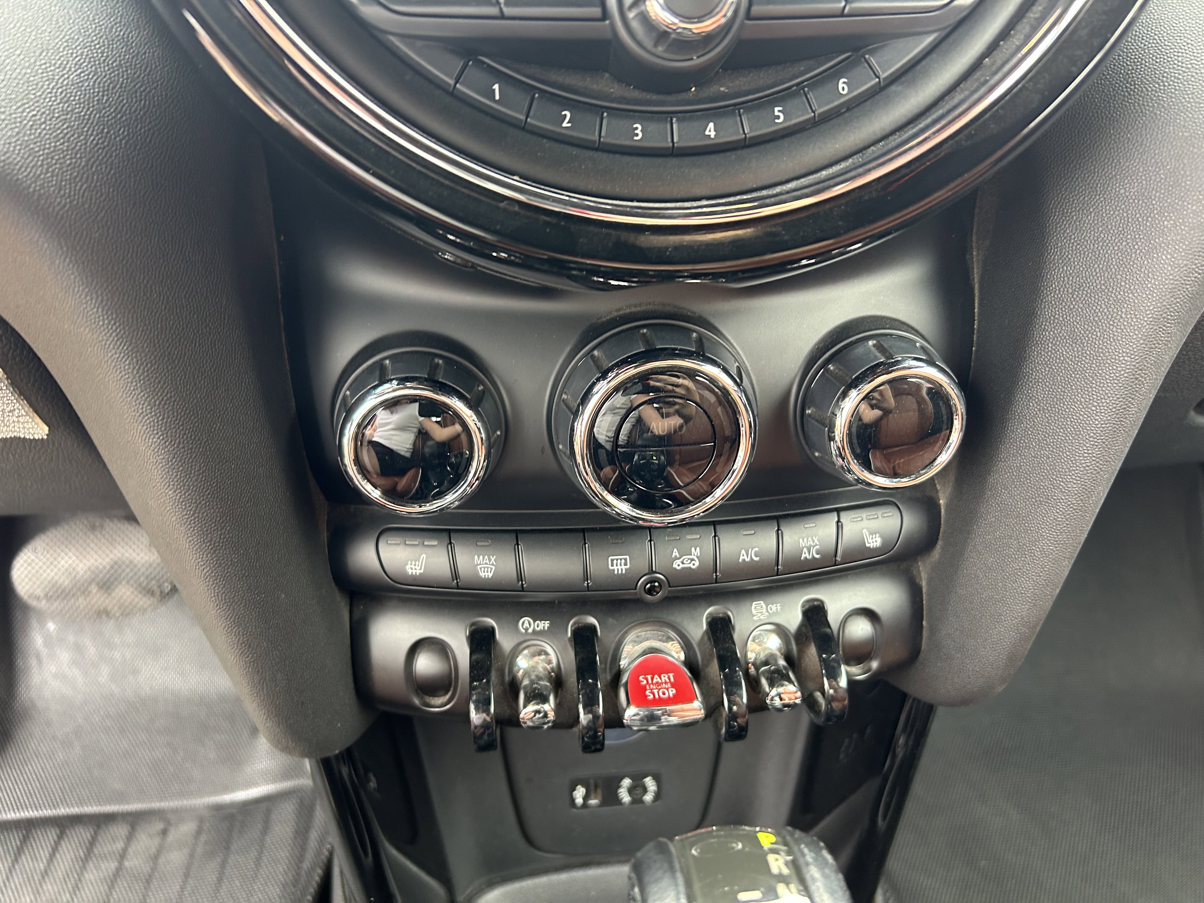 Used 2016 MINI Cooper S image 13