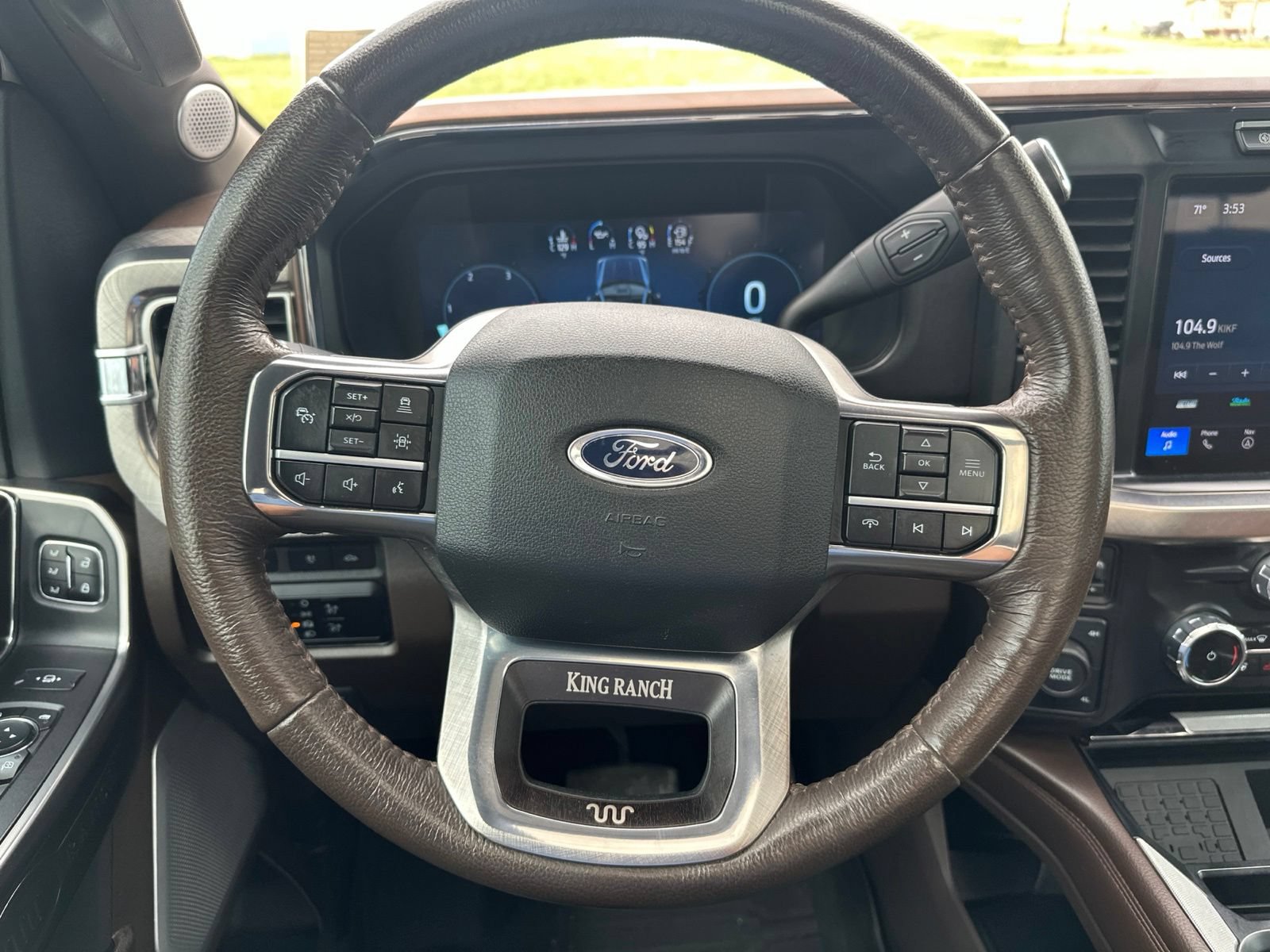 Used 2024 Ford F250 King Ranch w/ FX4 Off-Road Package AWD/4WD image 15