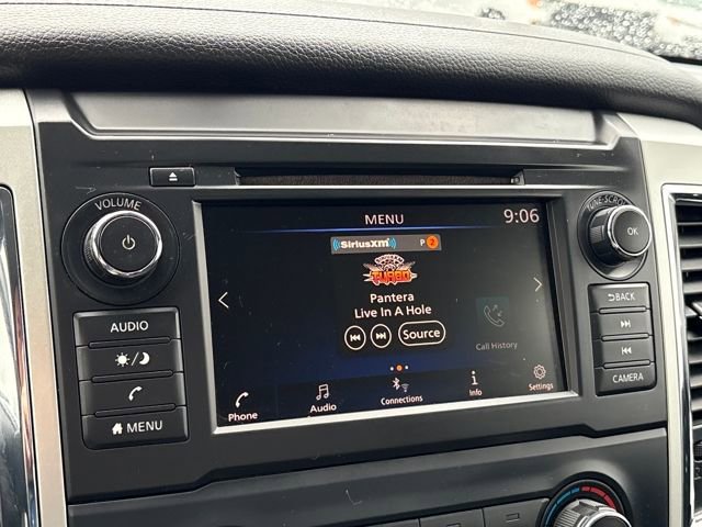 Used 2019 Nissan Titan SV image 15