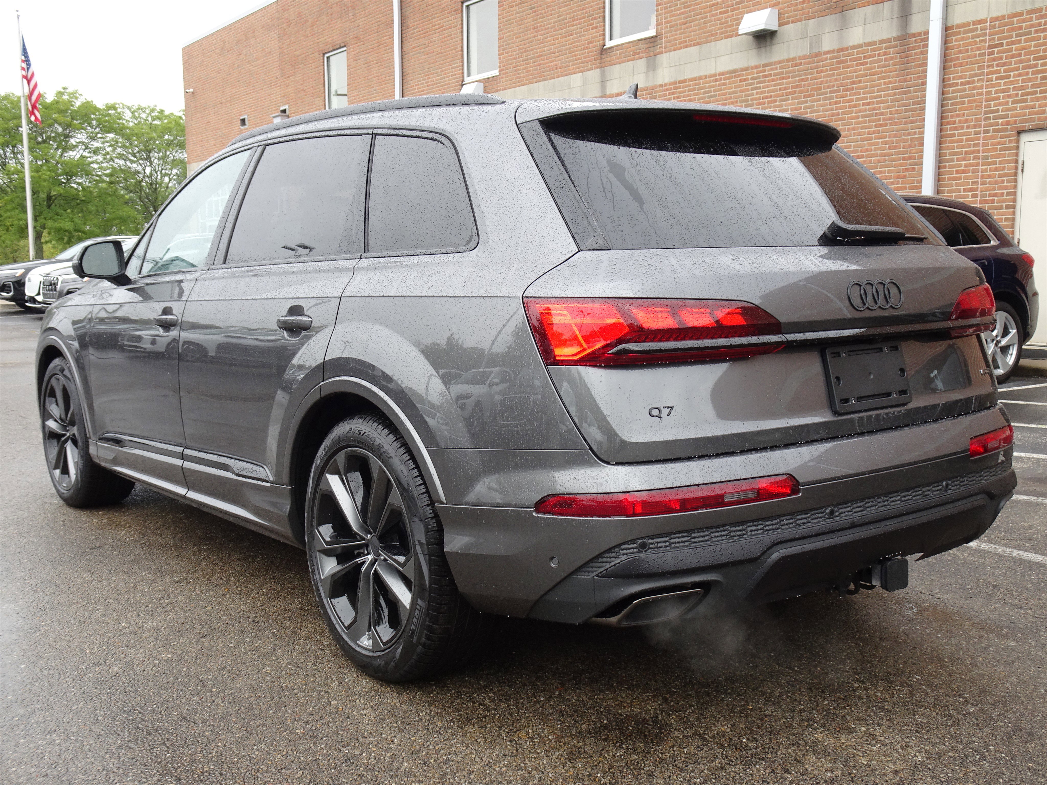 New 2026 Audi Q7 3.0T Prestige image 3