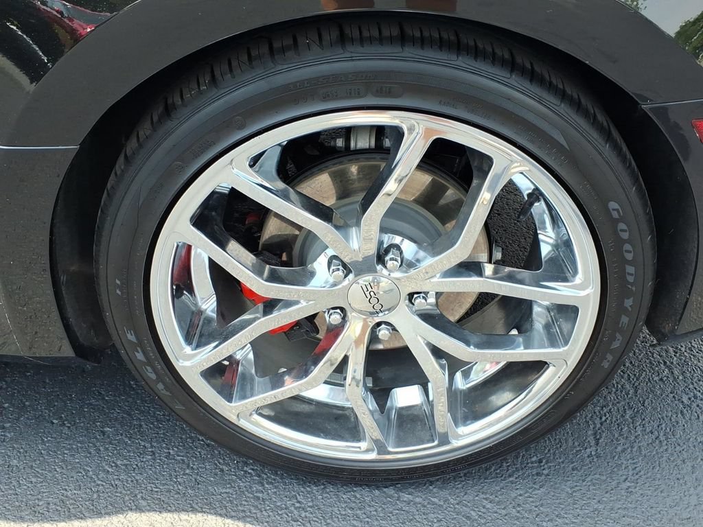 Used 2019 Chevrolet Camaro LT w/ RS Package RWD image 10