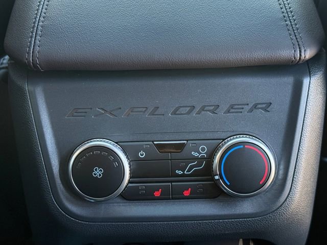 Used 2025 Ford Explorer Platinum image 8