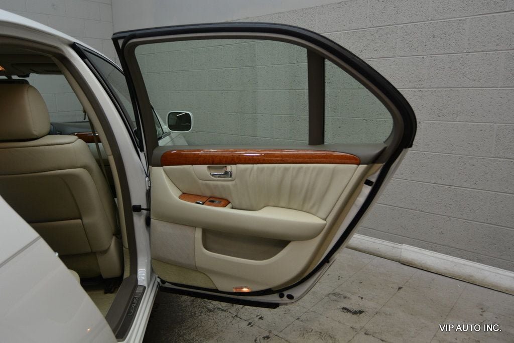 Used 2001 Lexus LS 430 RWD image 45