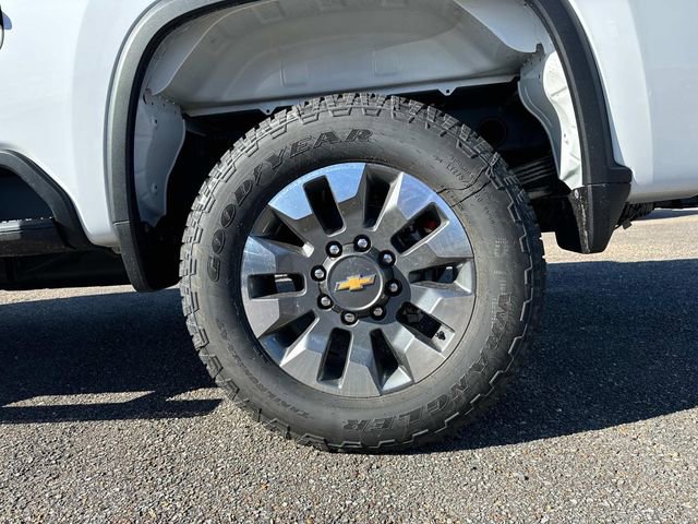 New 2025 Chevrolet Low Cab Forward 5500XD RWD image 17
